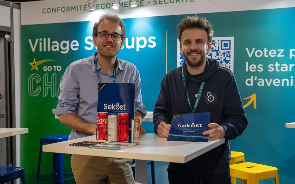 Photo de l'équipe Sekost sur le stand Village Startup d'IT Partners 2024
