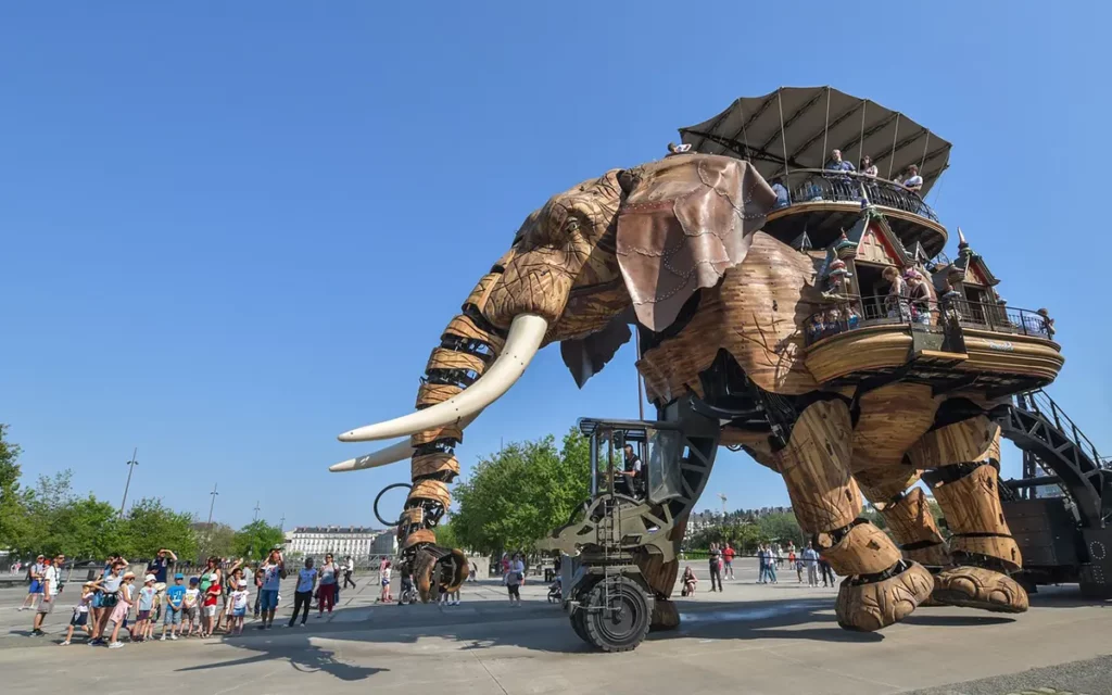 Image du Grand Eléphant des machines de l'île de Nantes.